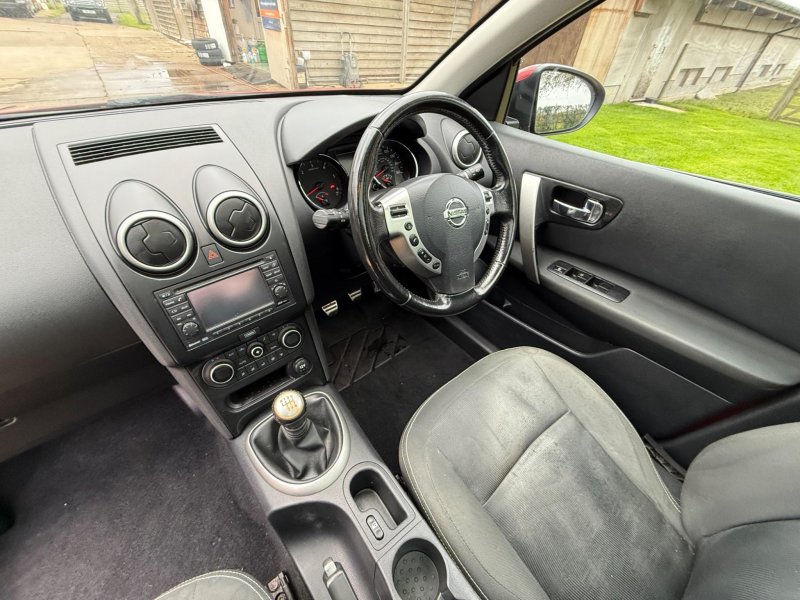 NISSAN QASHQAI