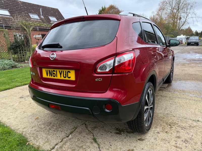 NISSAN QASHQAI