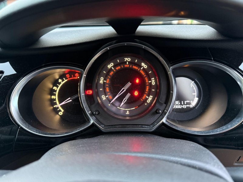 CITROEN DS3
