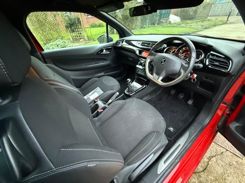 CITROEN DS3
