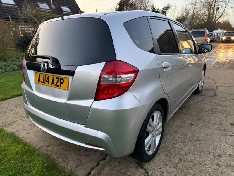 HONDA JAZZ