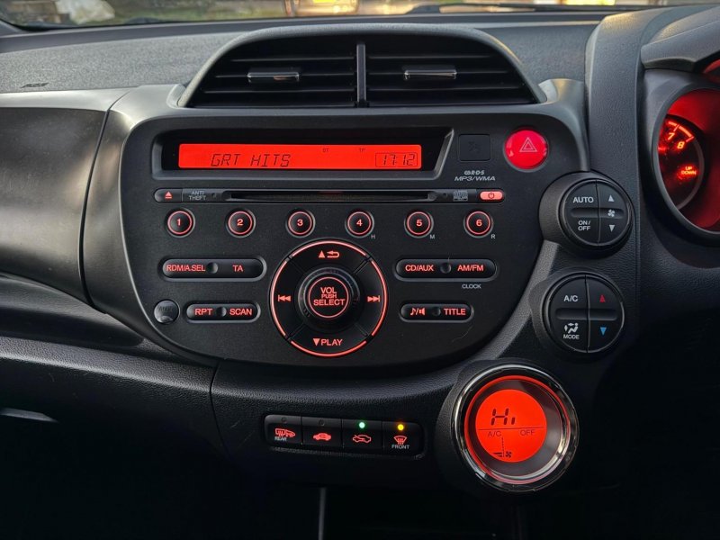 HONDA JAZZ