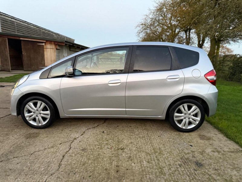 HONDA JAZZ