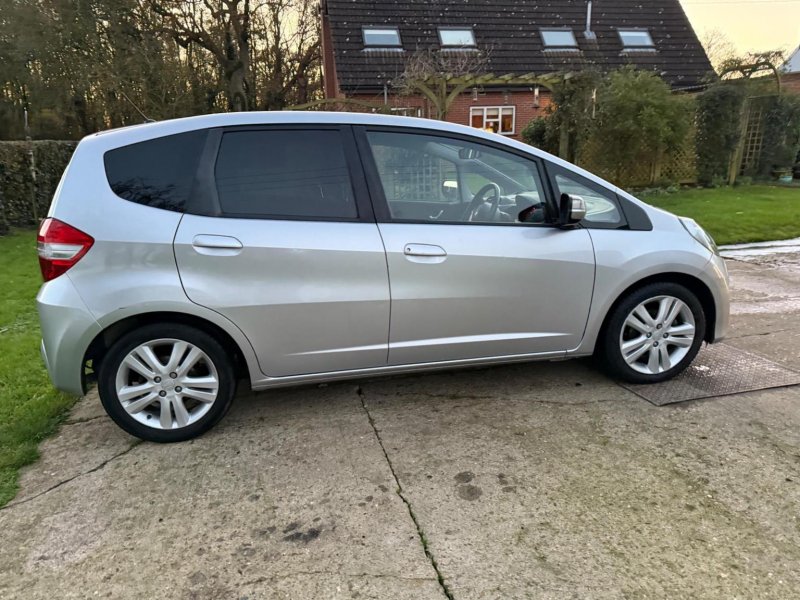 HONDA JAZZ