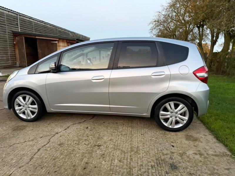HONDA JAZZ