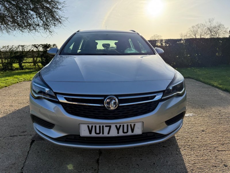 VAUXHALL ASTRA