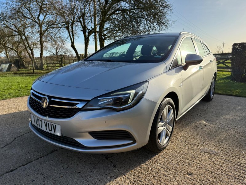 VAUXHALL ASTRA