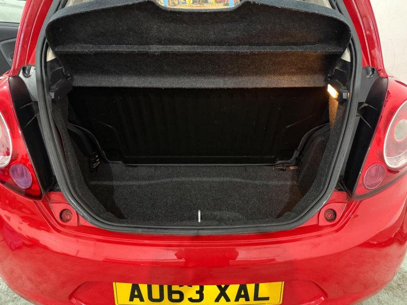 FORD KA