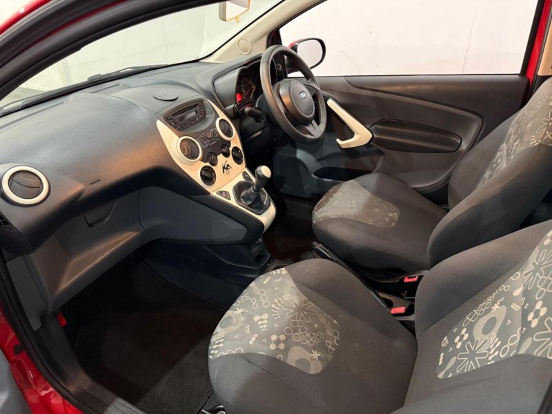 FORD KA