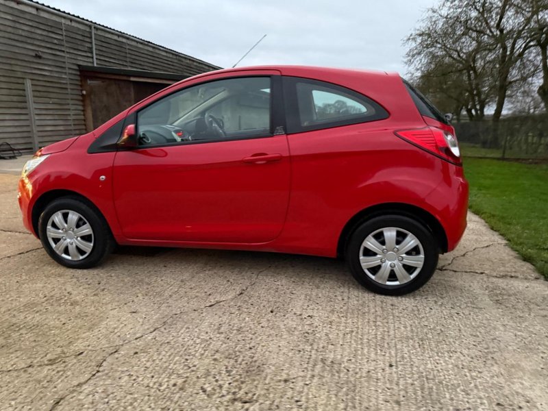 FORD KA