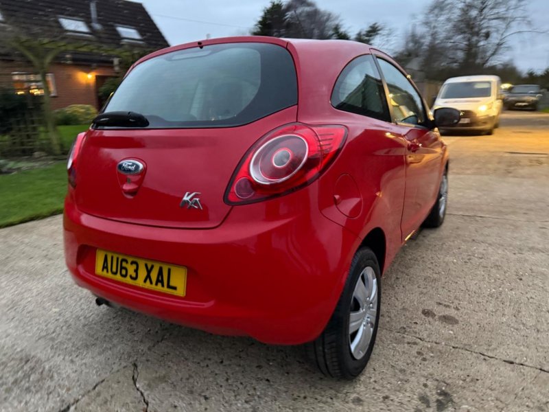 FORD KA