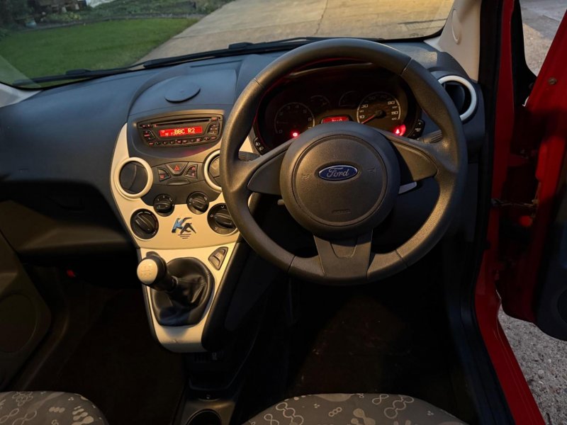 FORD KA