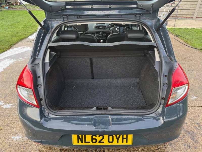 RENAULT CLIO