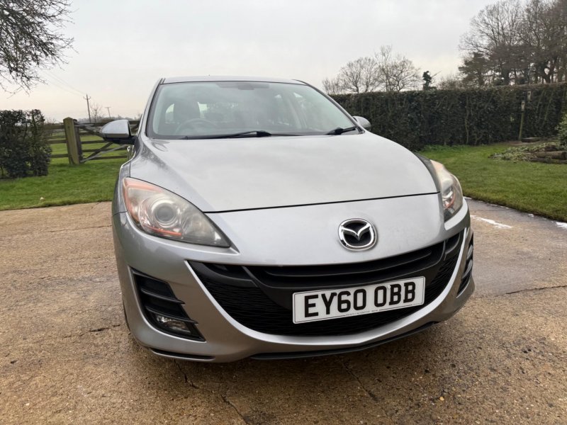MAZDA MAZDA3