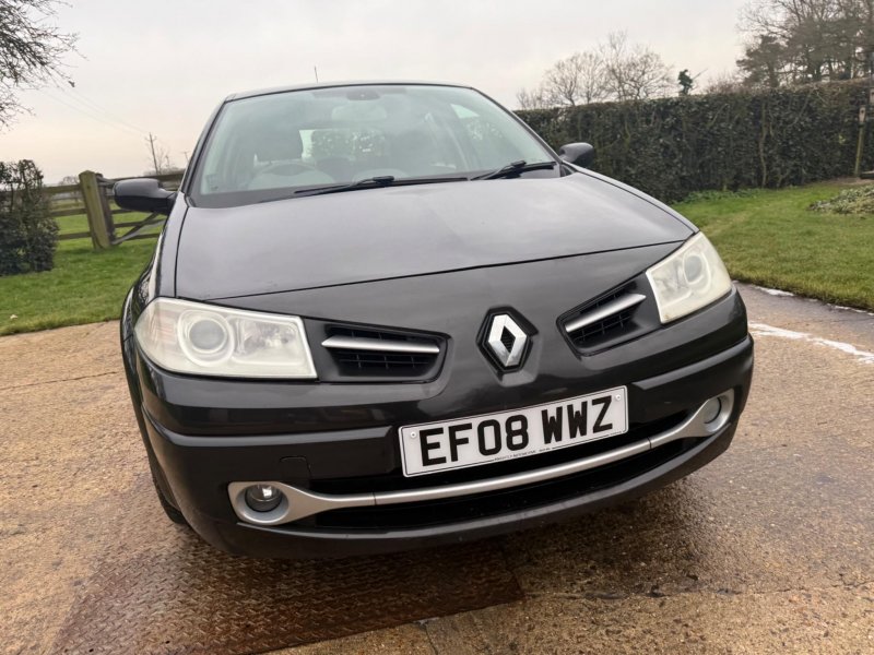 RENAULT MEGANE