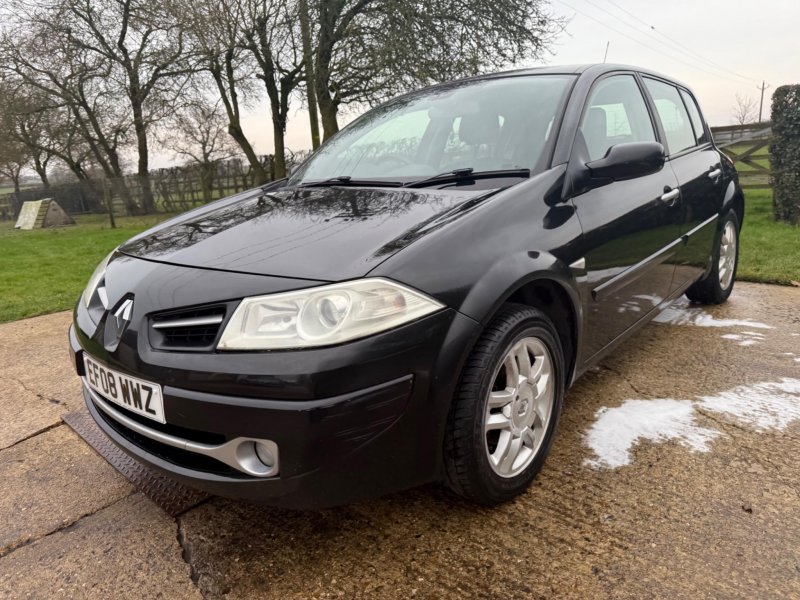 RENAULT MEGANE