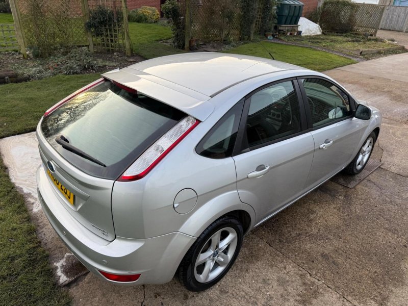 FORD FOCUS