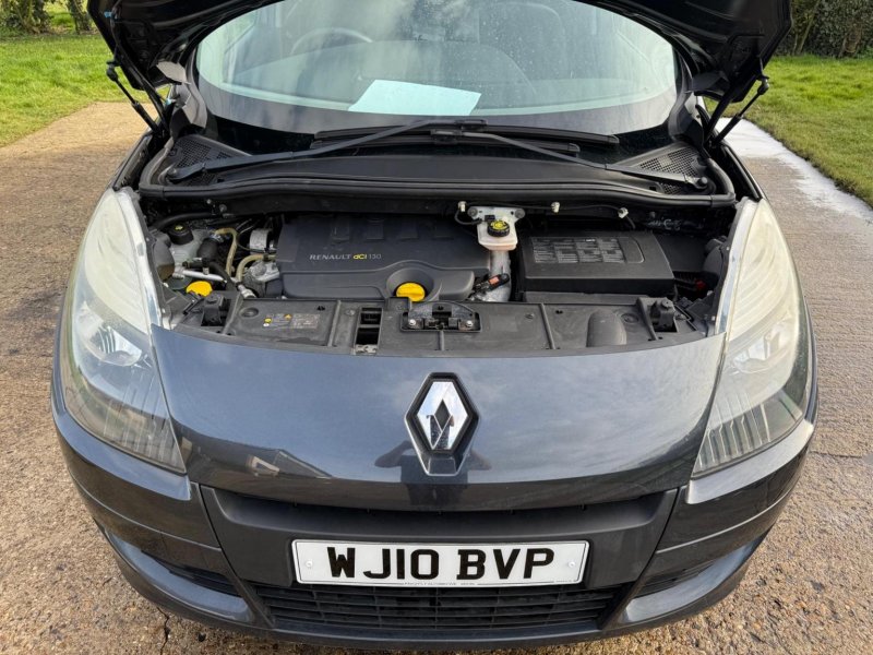 RENAULT SCENIC