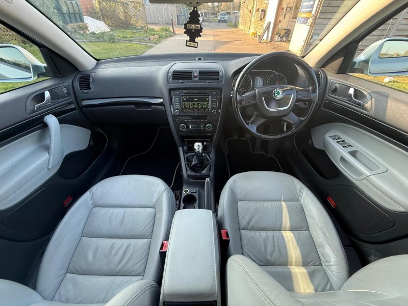 SKODA OCTAVIA