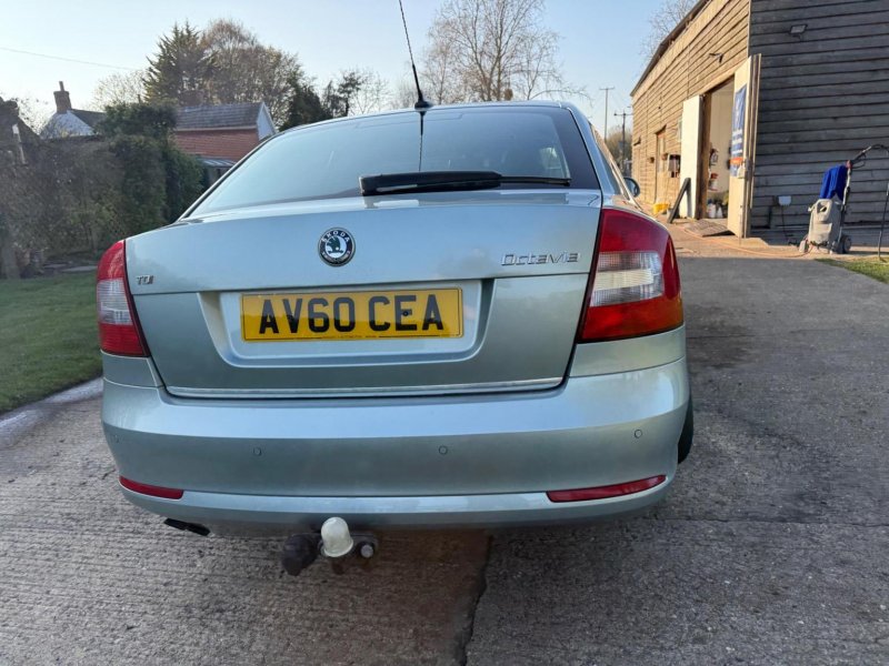 SKODA OCTAVIA