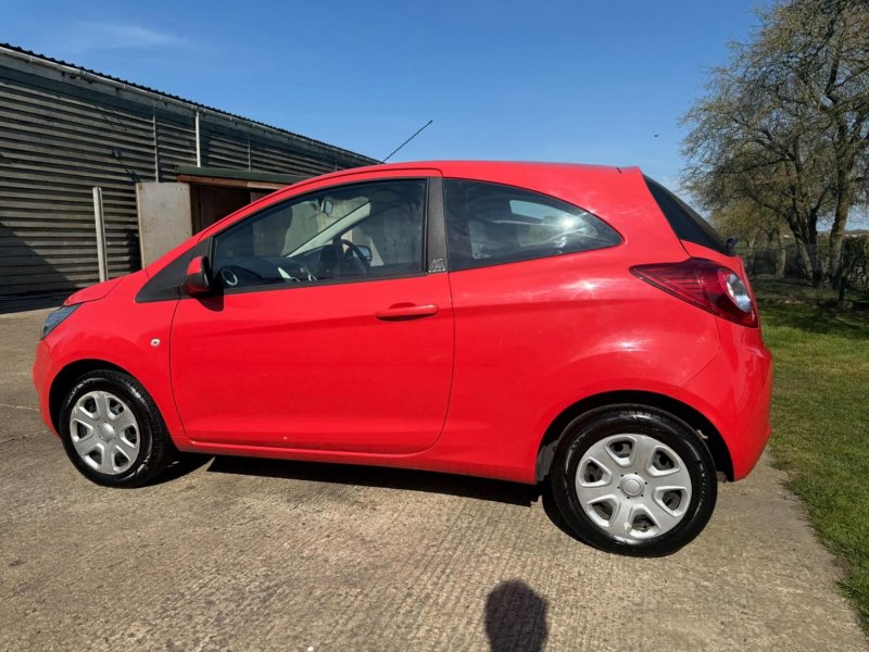 FORD KA