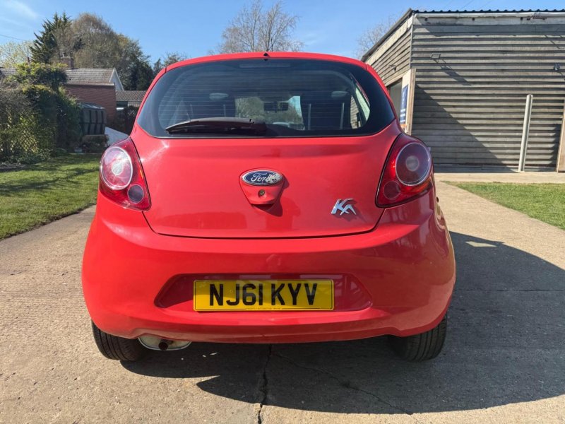 FORD KA