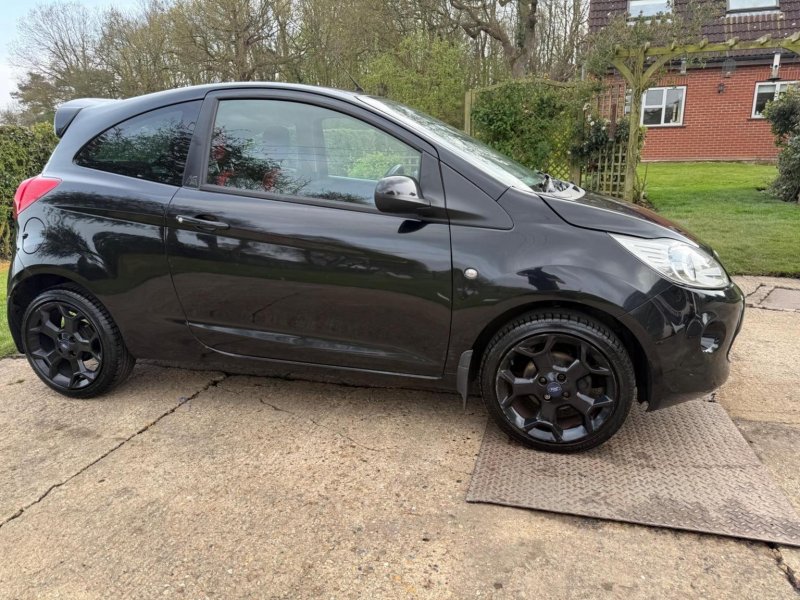 FORD KA