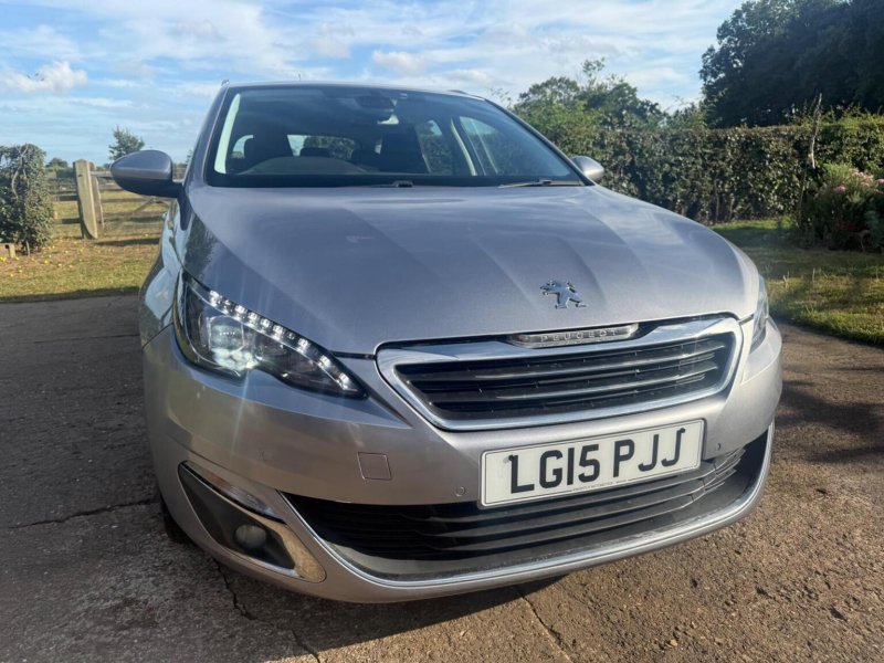 View PEUGEOT 308 1.6 BlueHDi Allure Euro 6 (s/s) 5dr