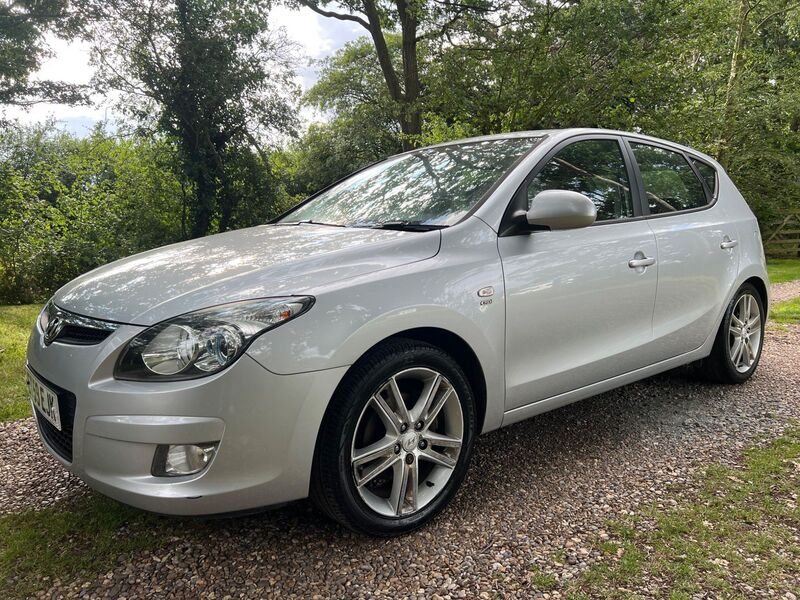 HYUNDAI I30