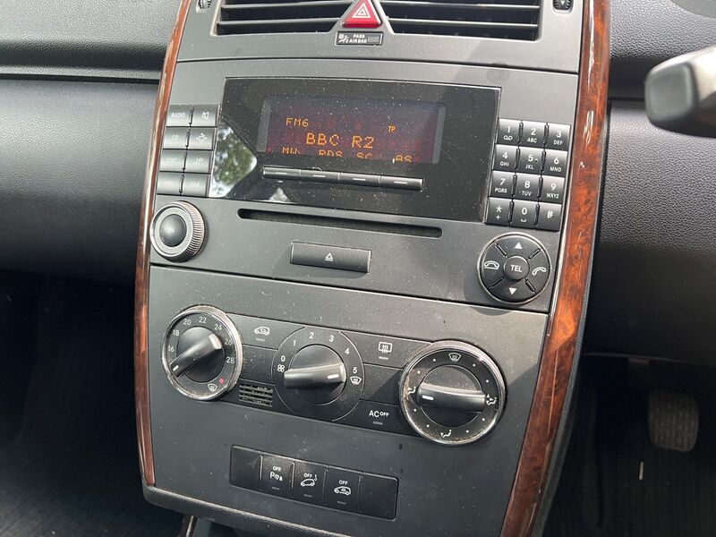 MERCEDES-BENZ A CLASS