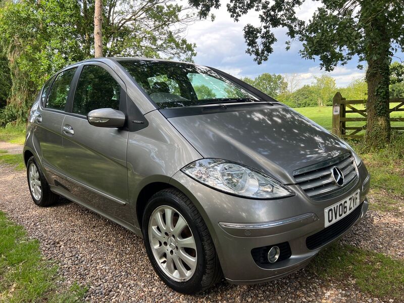 View MERCEDES-BENZ A CLASS 2.0 A200 Elegance SE 5dr