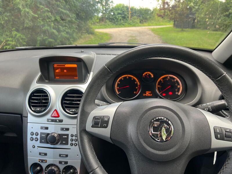 VAUXHALL CORSA