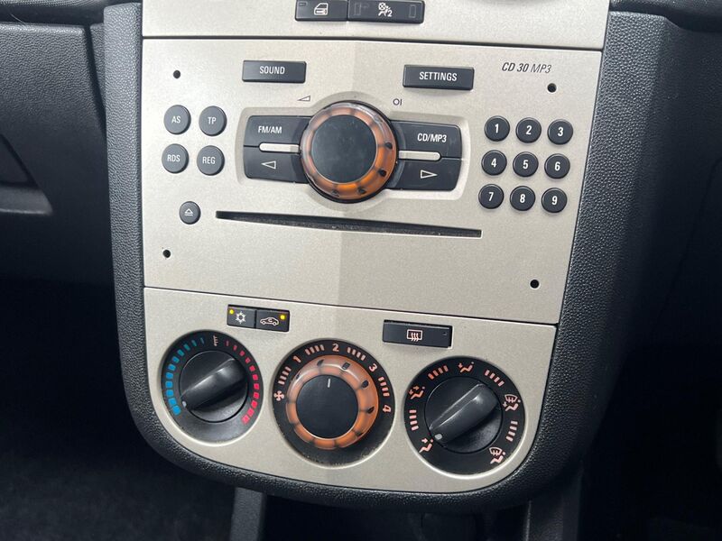 VAUXHALL CORSA